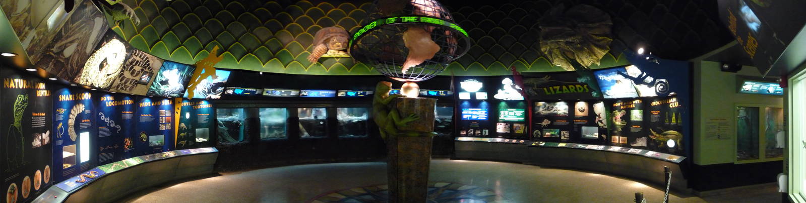 Introduction gallery of Reptile House - Columbus Zoo