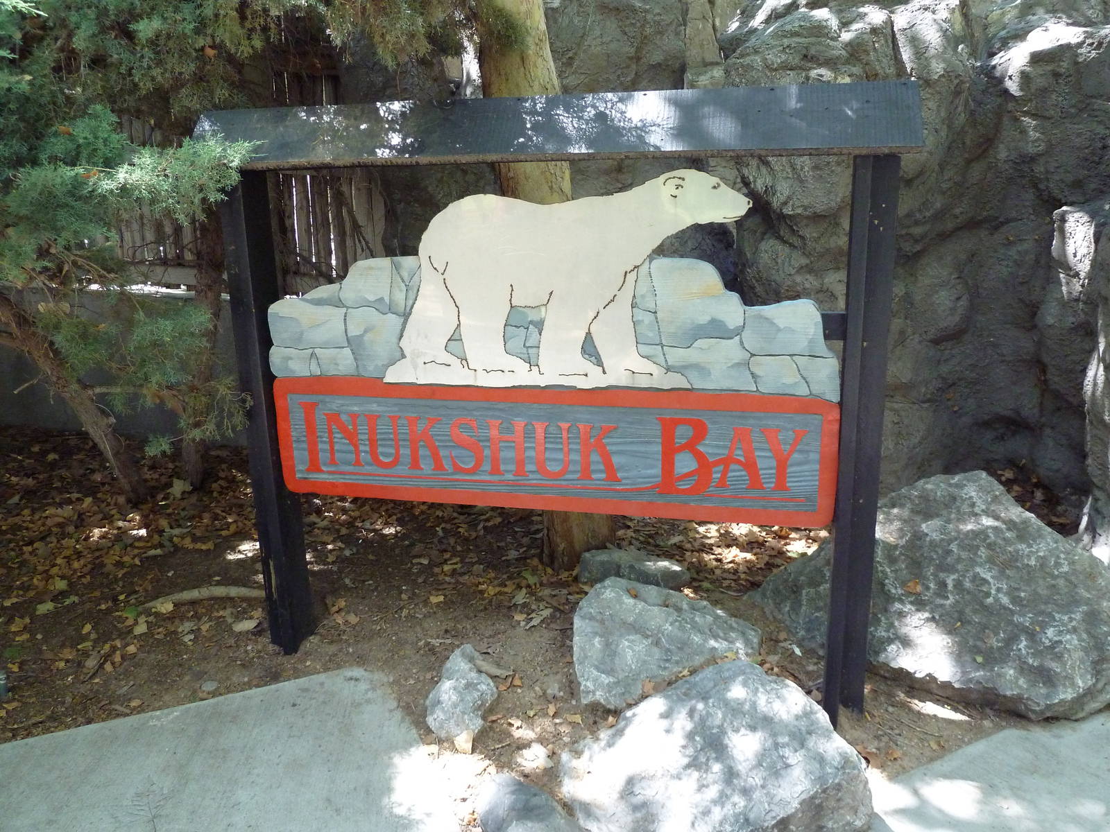 Inukshuk Bay - Polar Bear Exhibit Sign