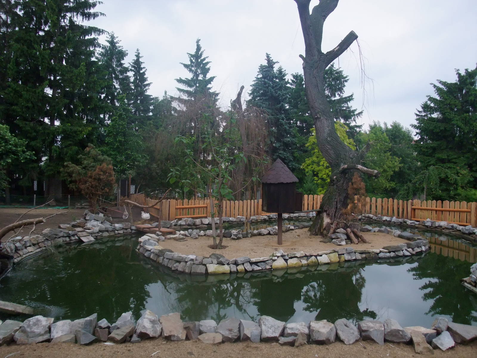 Island at Vyskov, 30/05/10