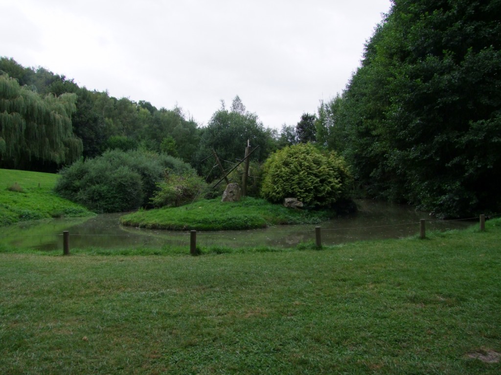 Island of  Hylobates lar