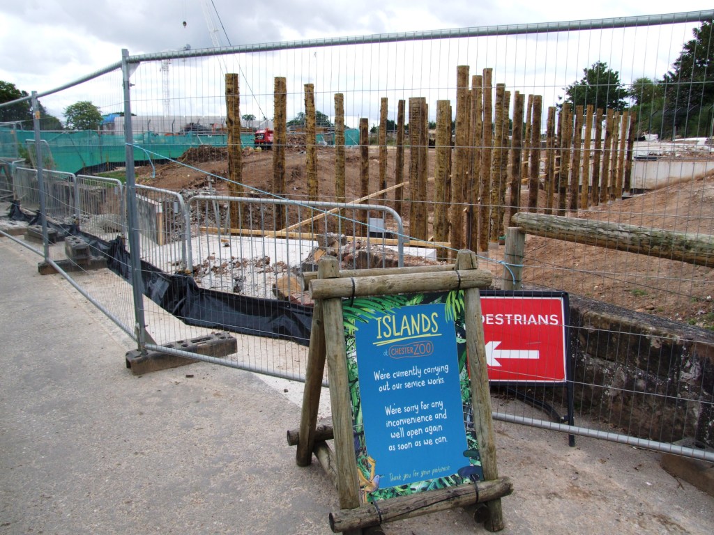 Islands Entrance Construction at Chester, 27/07/14