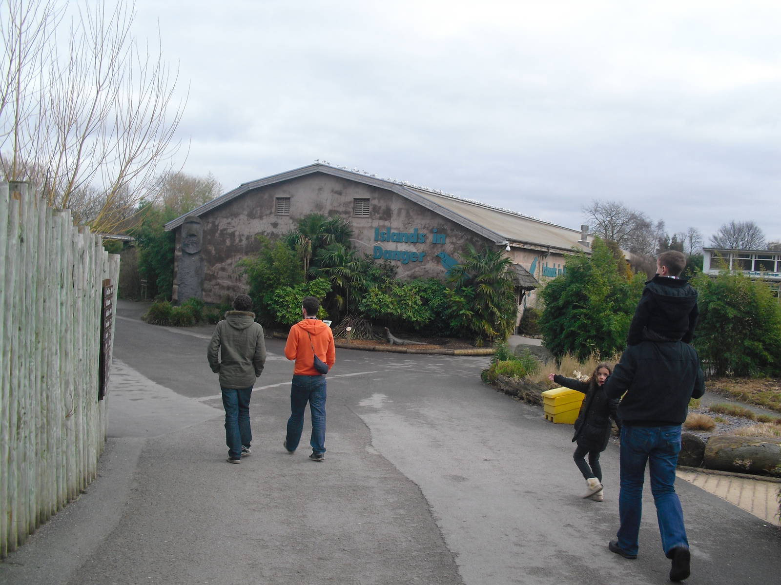 Islands in Danger Building - 16/02/2011