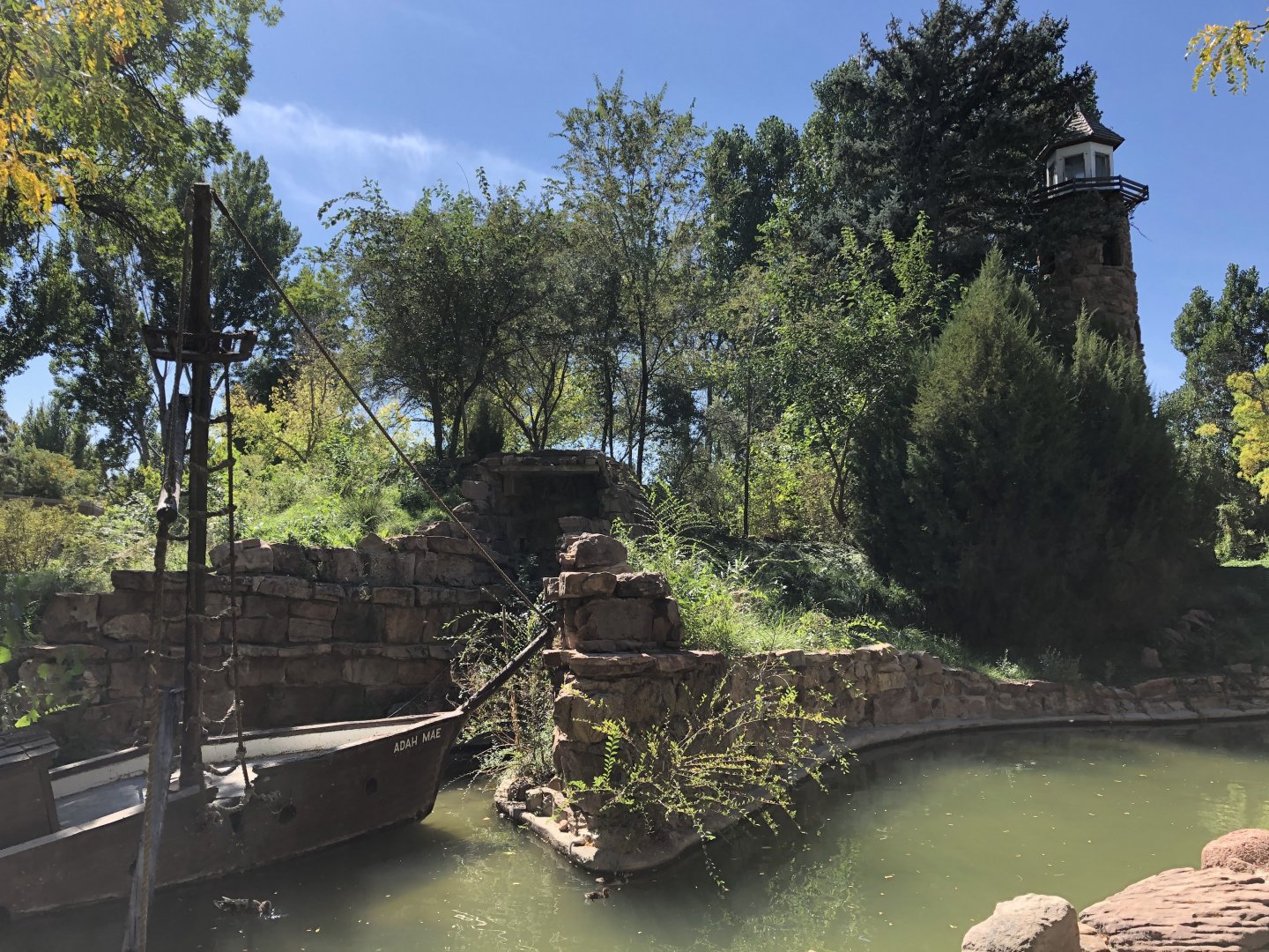 Islands of Life - lemur island