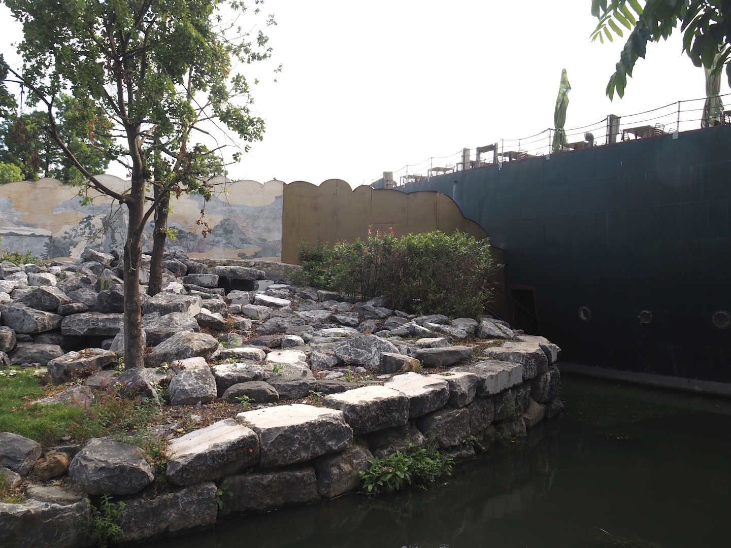 Islands of the Rising Sun - Hokkaido - Second Japanese macaque exhibit, 2024-09-17