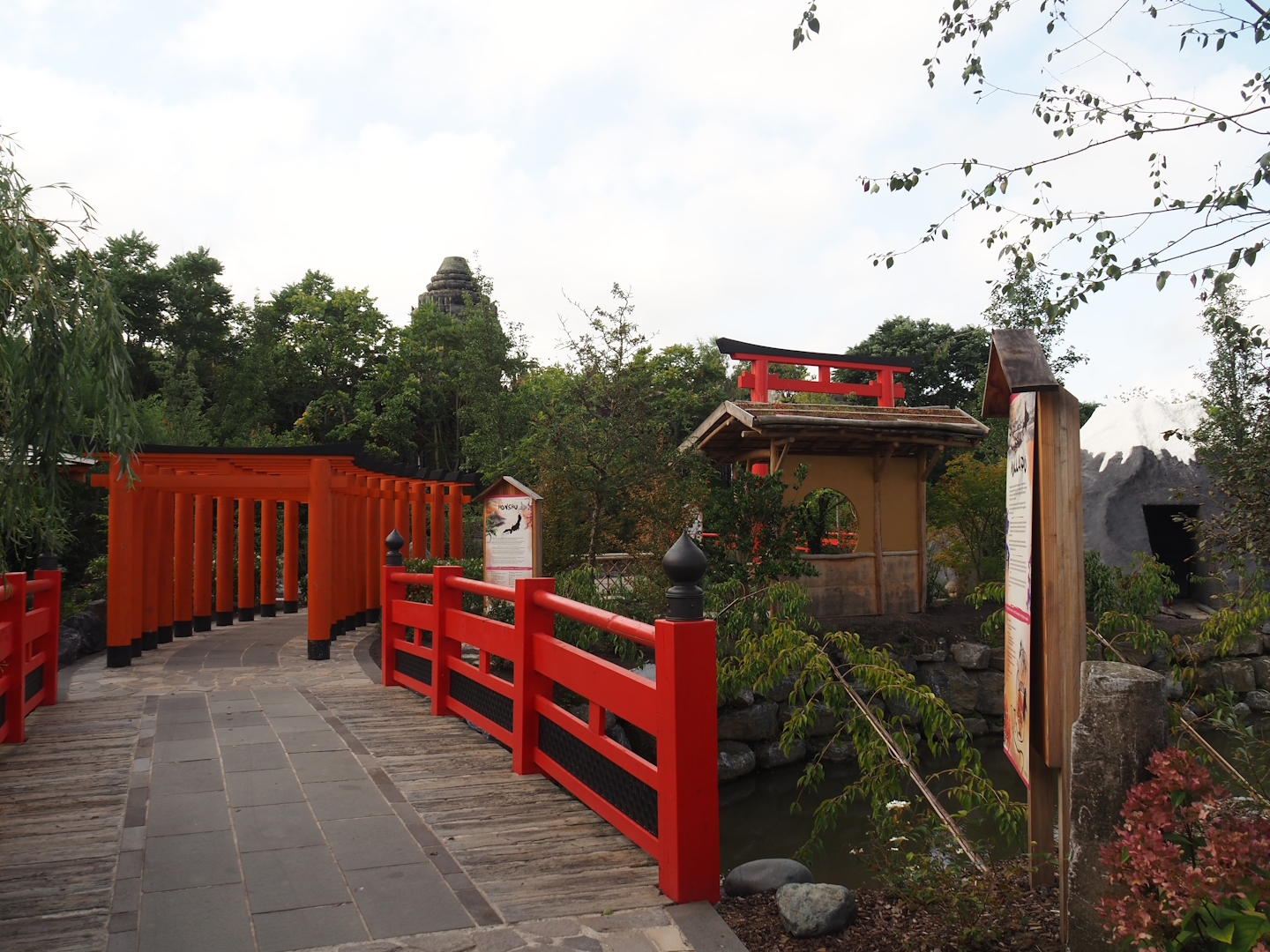 Islands of the Rising Sun - Honshu - Japanese garden, 2024-09-17