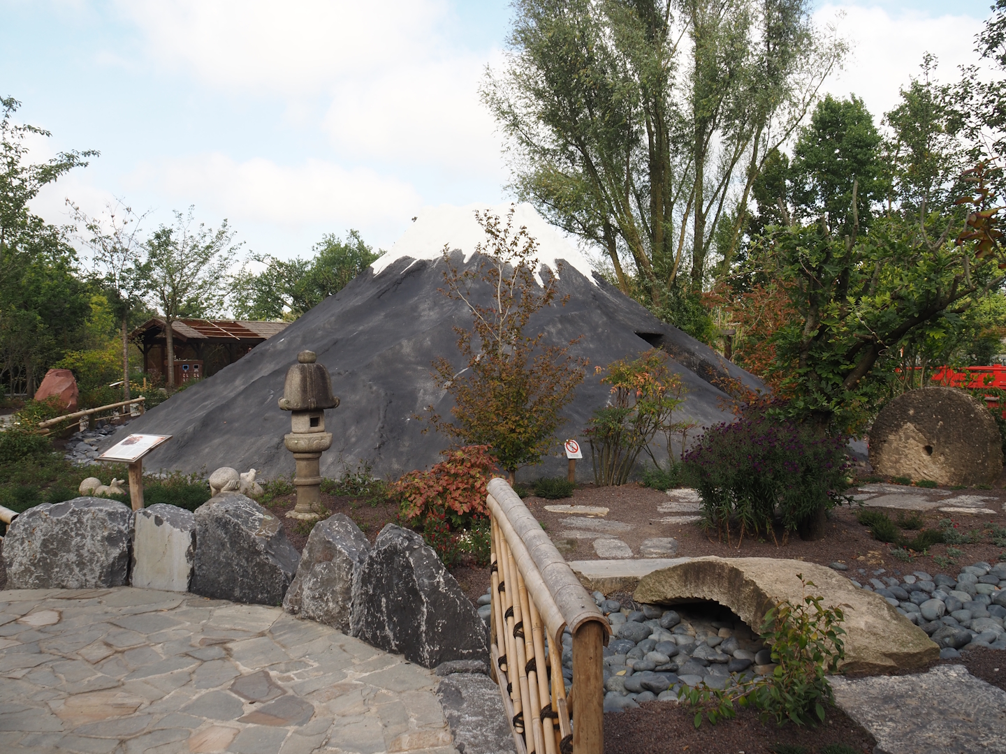 Islands of the Rising Sun - Honshu - Japanese garden with Mount Fuji representation, 2024-09-17