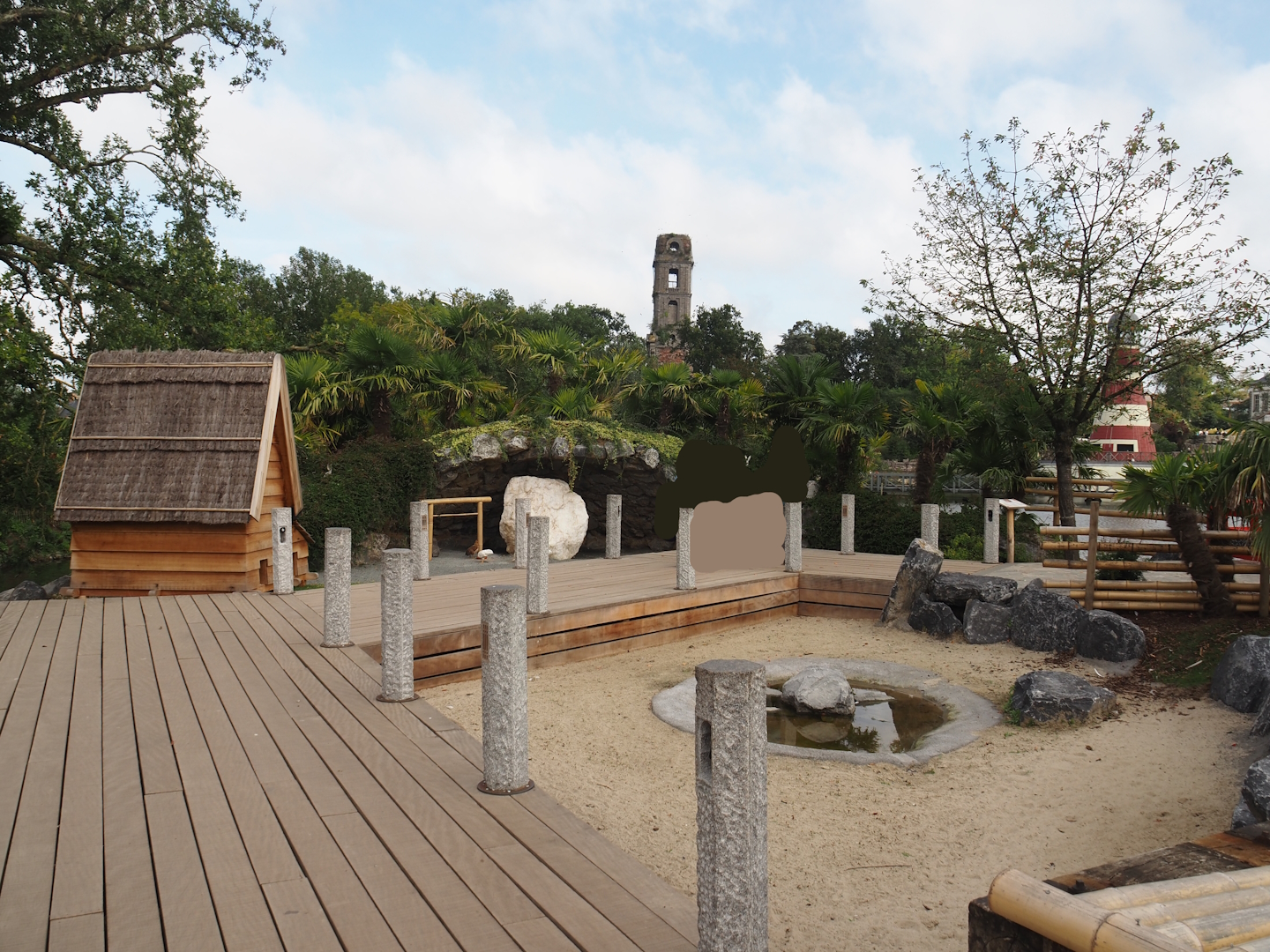 Islands of the Rising Sun - Kyushu - Walk-through exhibit with Onagadori chickens and African spurred tortoises, 2024-09-17