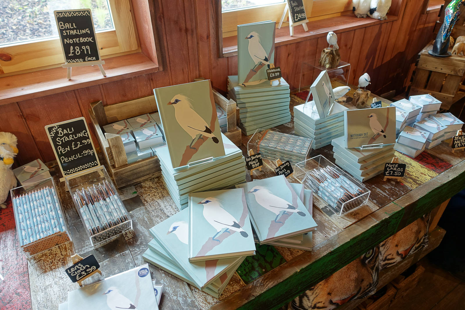 Islands Shop - Merchandise - 18/07/2015