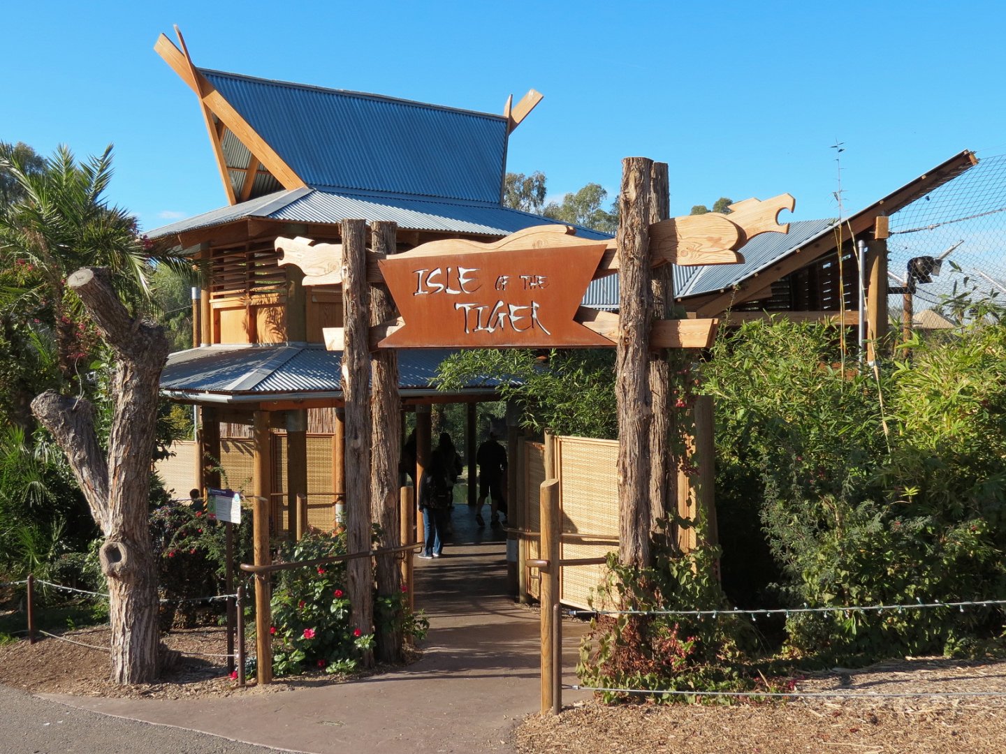 Isle of the Tiger - Main Viewing Shelter Exterior