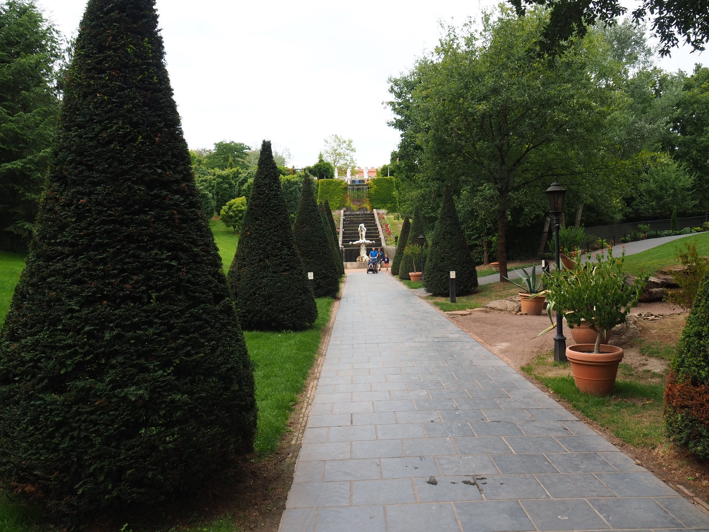 Italian avenue (Aug 28th, 2018)