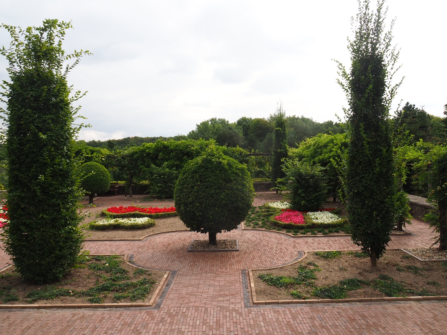 Italian gardens (Aug 28th, 2018)