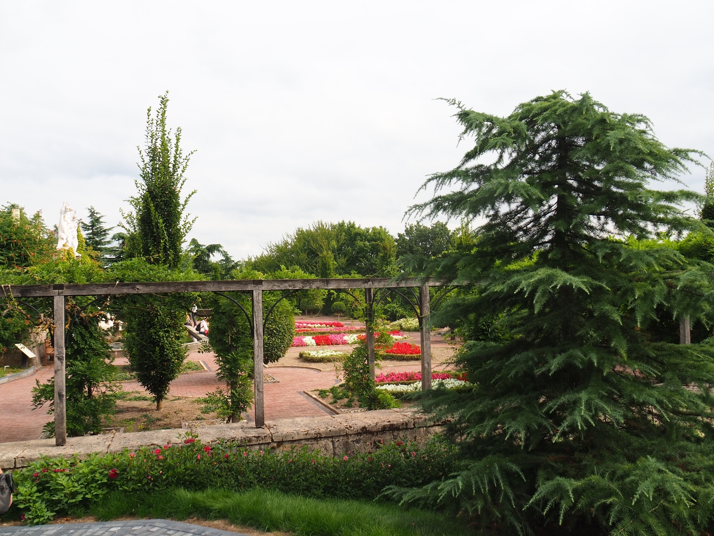 Italian gardens (Aug 28th, 2018)