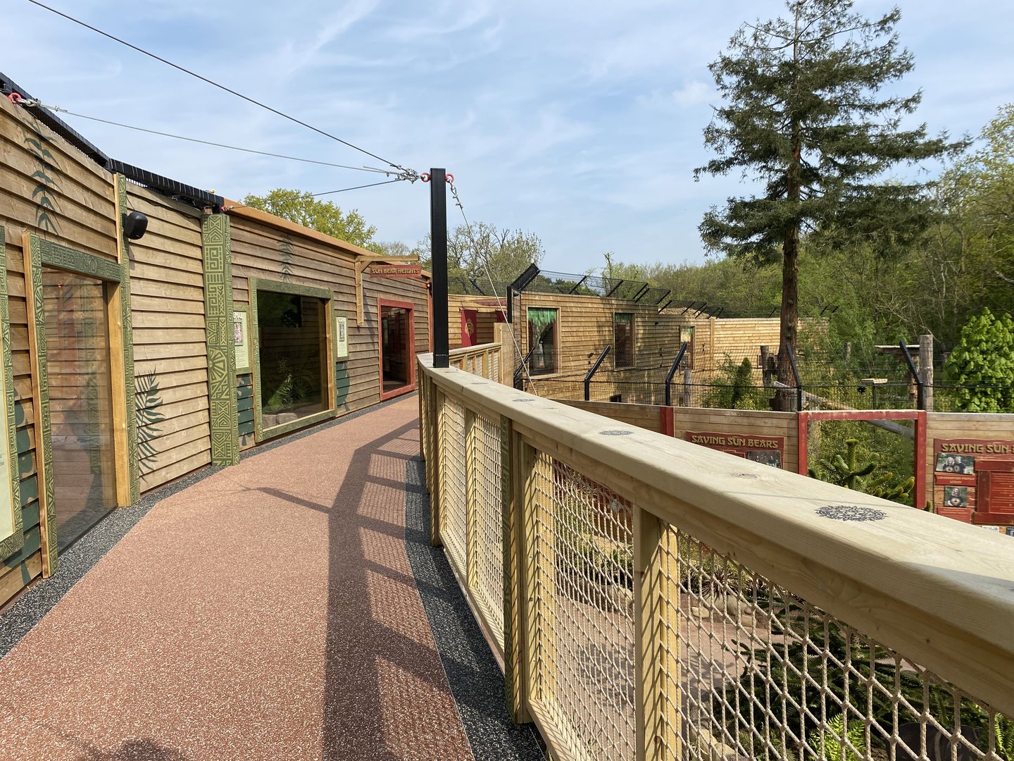 Jaguar enclosure walkway PWP