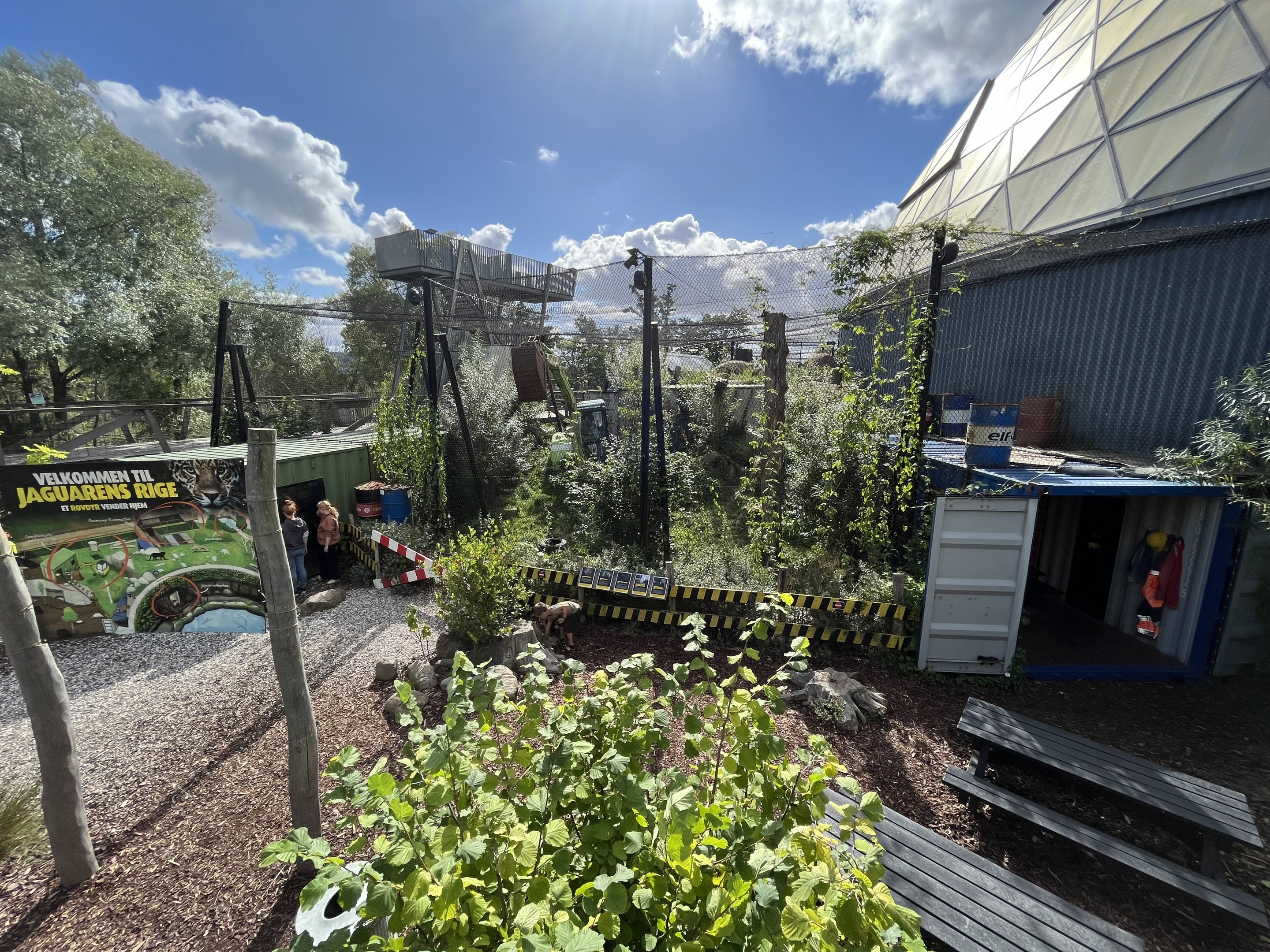 Jaguar Exhibit # 1 - construction site!