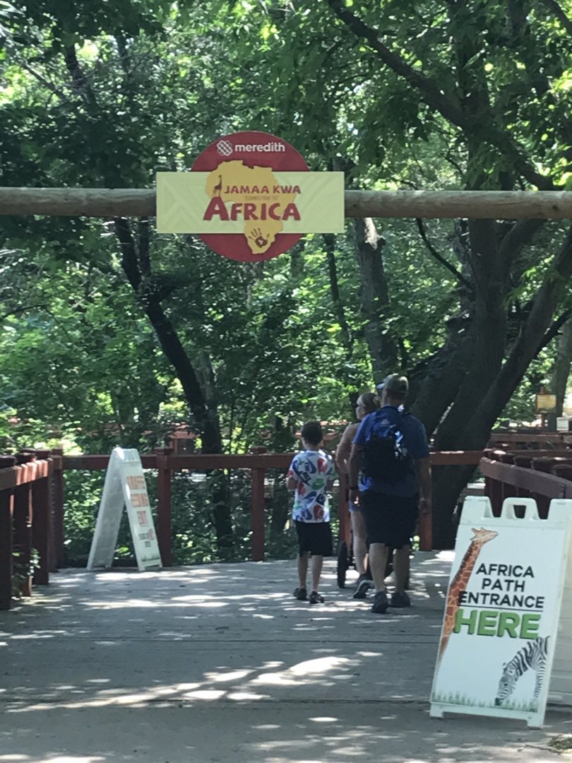 Jamaa kwa Africa entrance