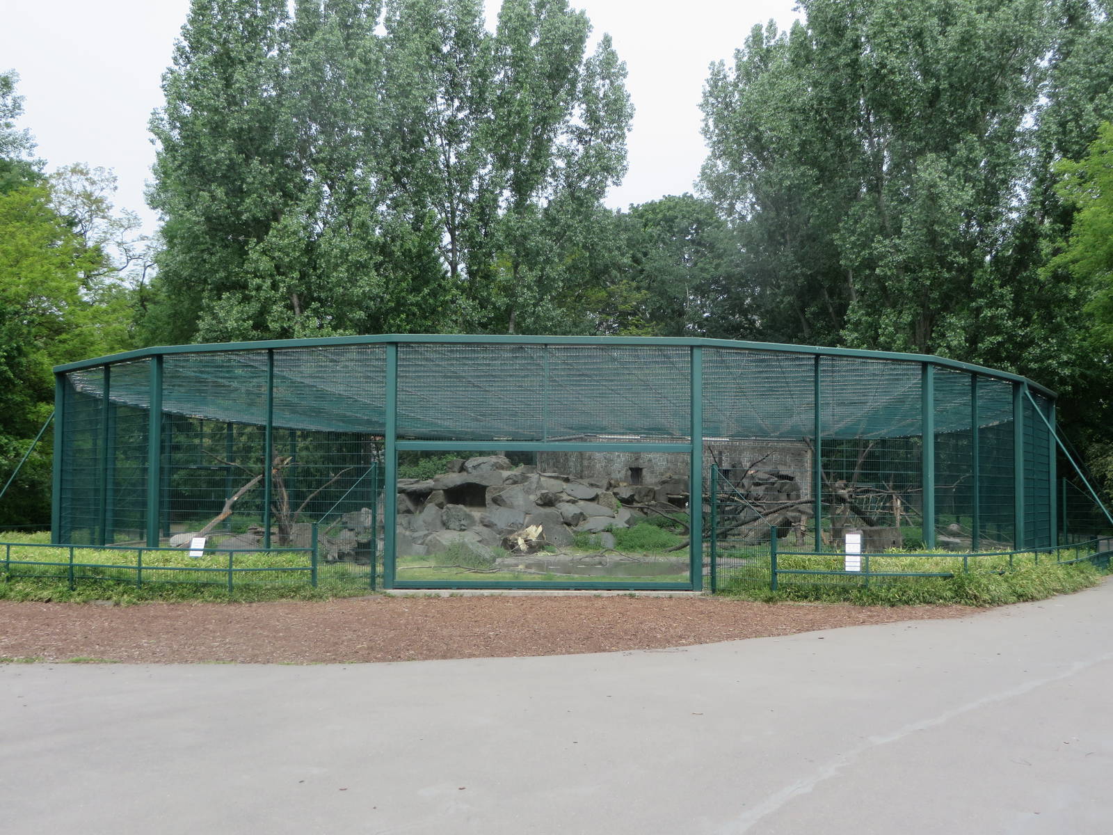 Japanese macaque enclosure