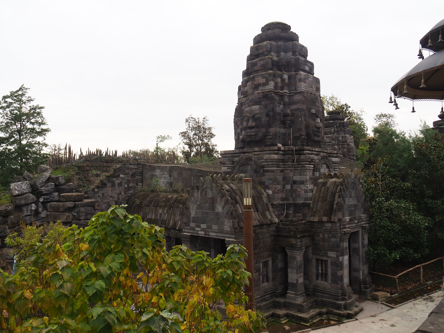 Javan leopard temple, 2023-10-13