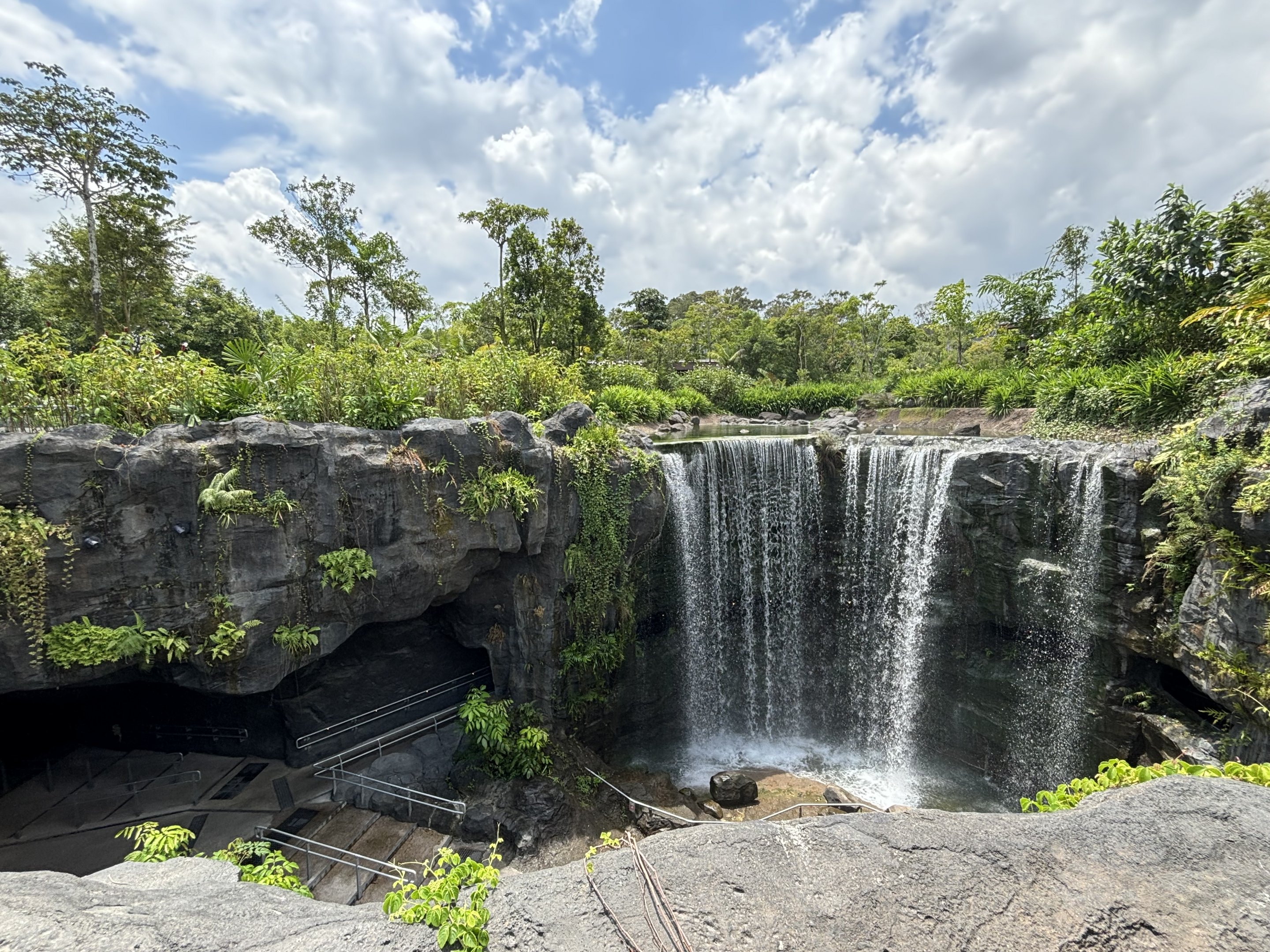 Jaw-dropping Waterfall Entrance Zone