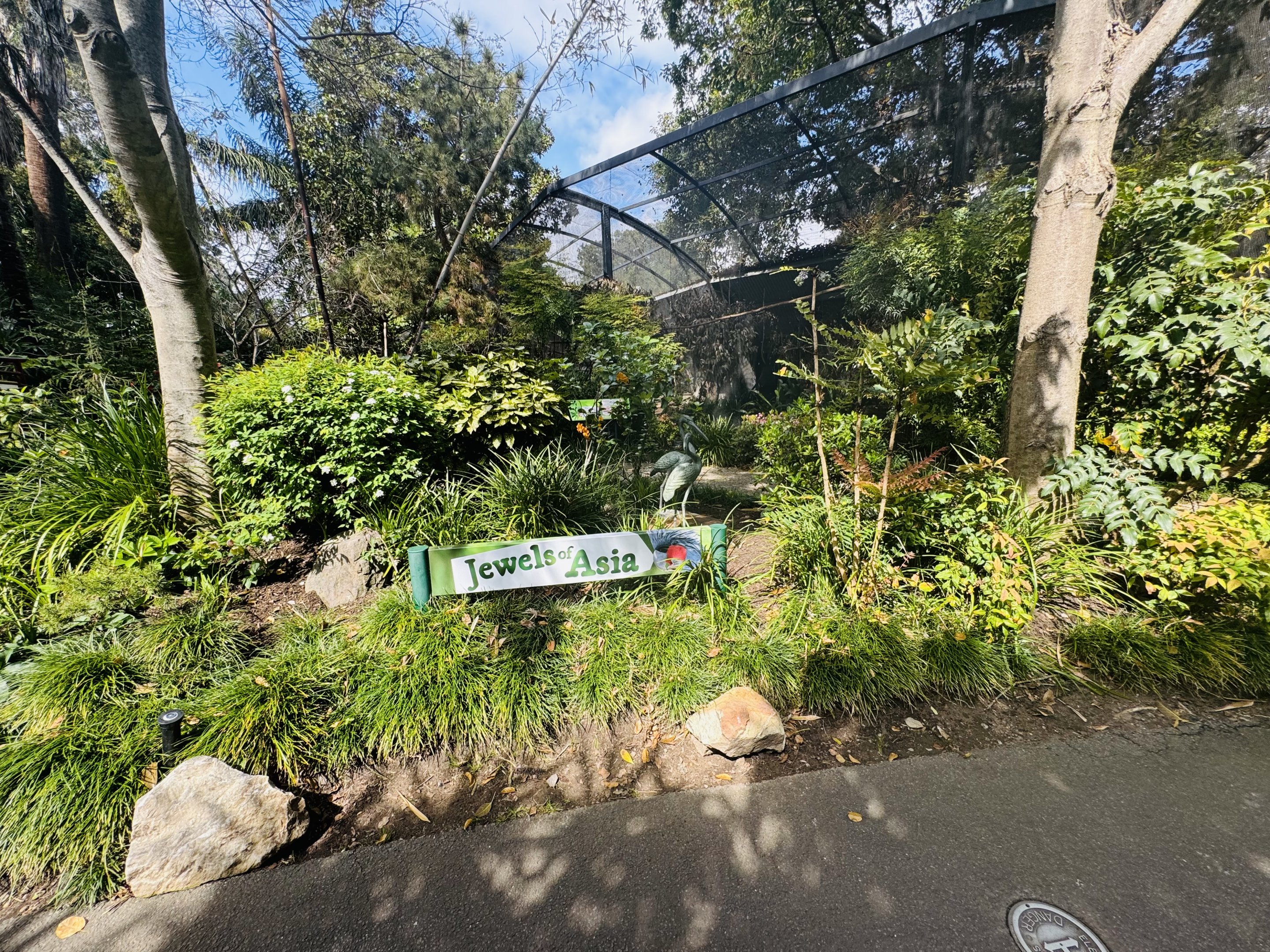 Jewels of Asia aviaries