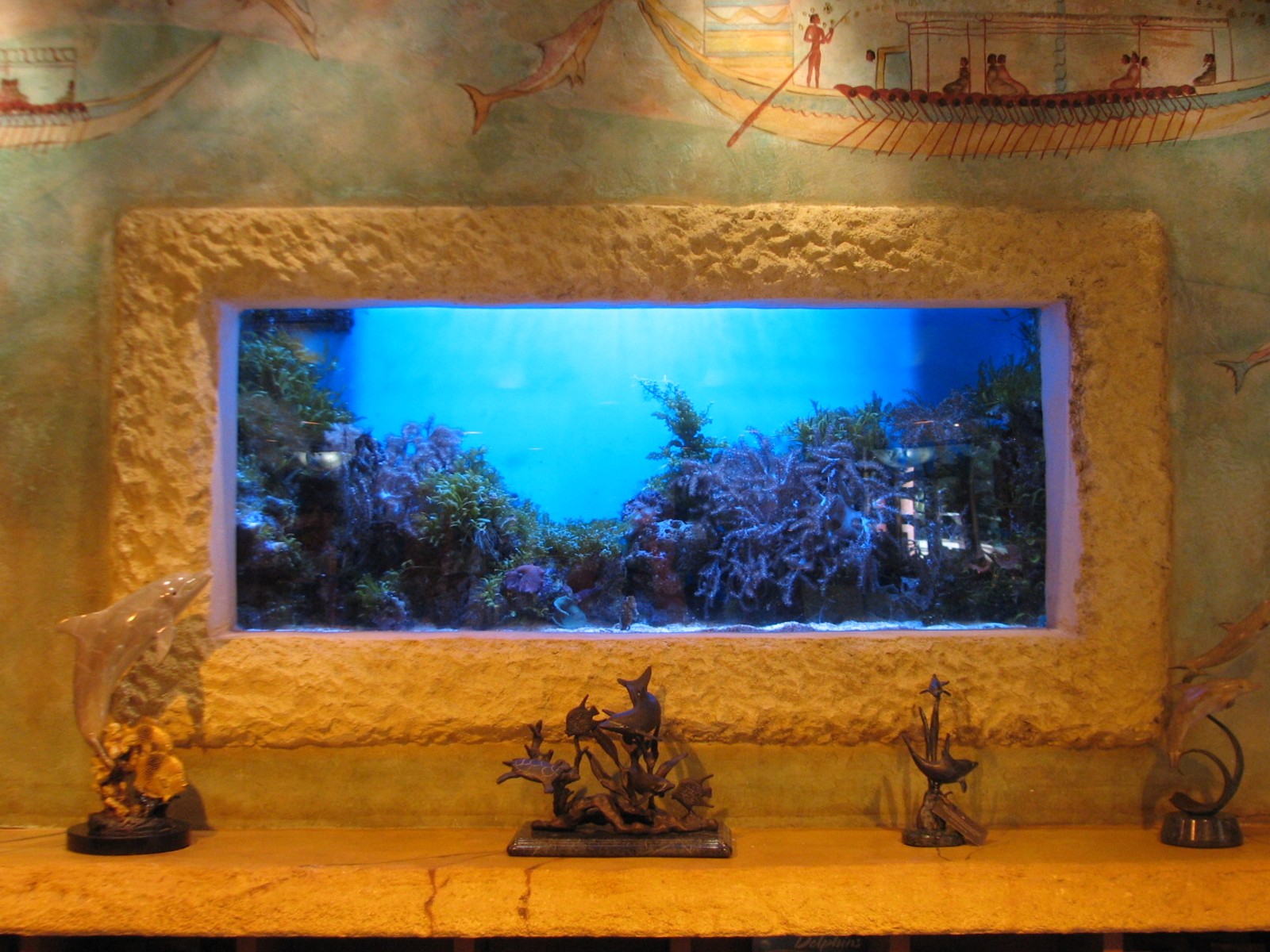 Journey To Atlantis - Golden Seahorse Shop Interior - Small Aquarium Tank B