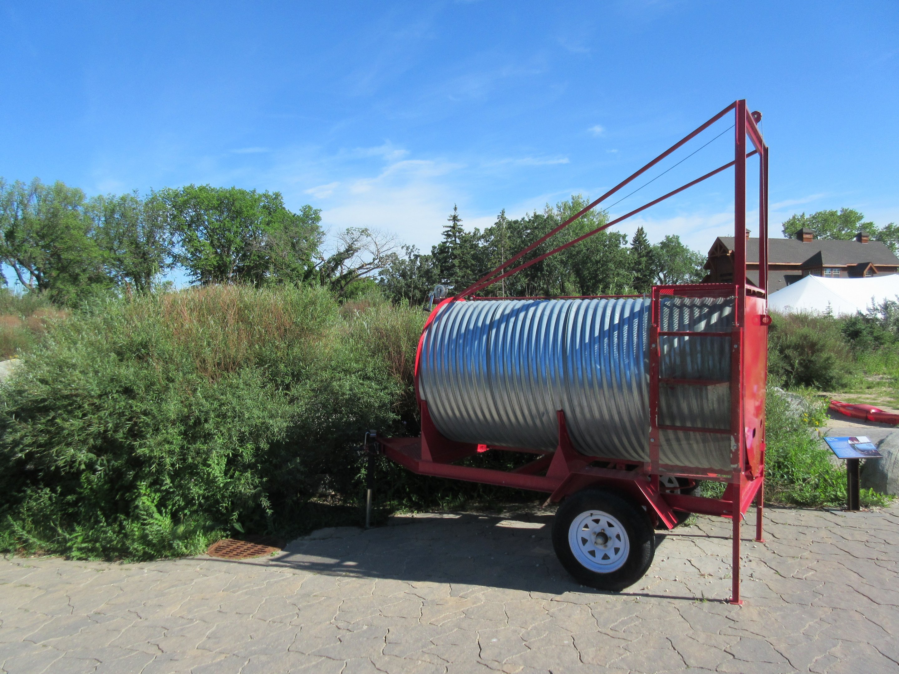 Journey to Churchill - The Town's Bear Capture Cage