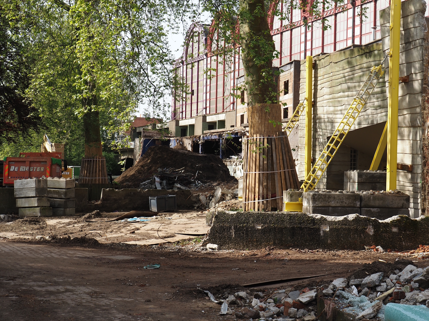 Jubilee complex demolition, 2024-05-01