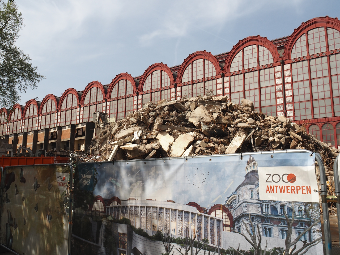 Jubilee complex demolition, 2024-05-01