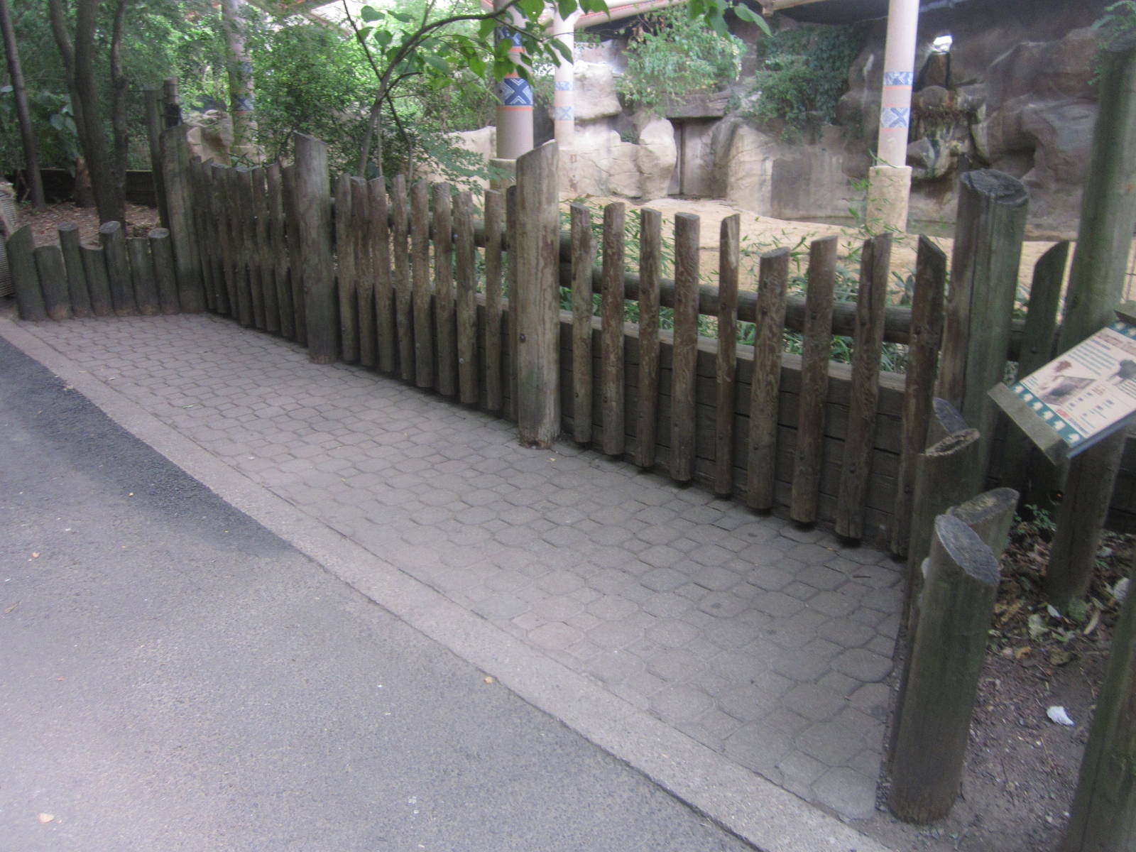 Jul. 2012-Sumatran Rhino exhibit viewing