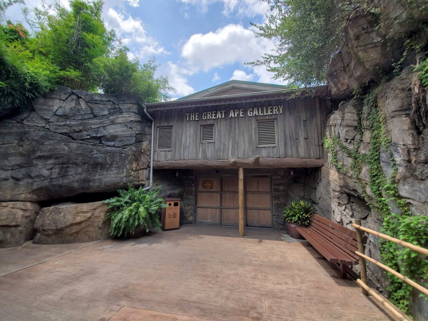 Jul. 2019 - African Forest - Great Ape Gallery Entrance