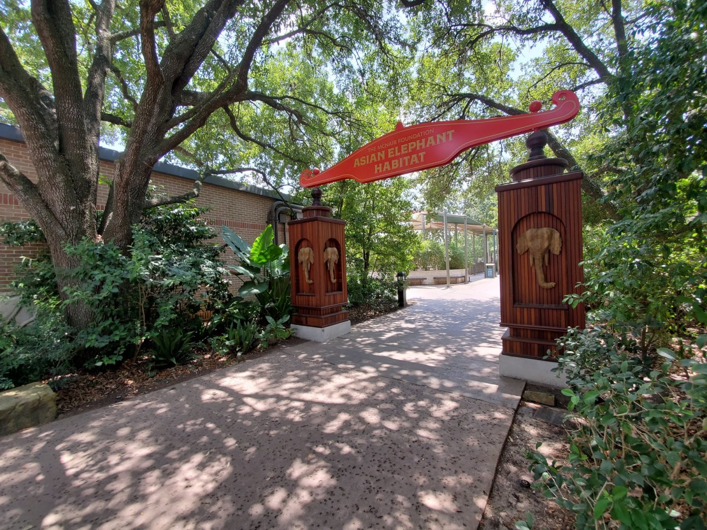 Jul. 2019 - McNair Elephant Habitat - Entrance