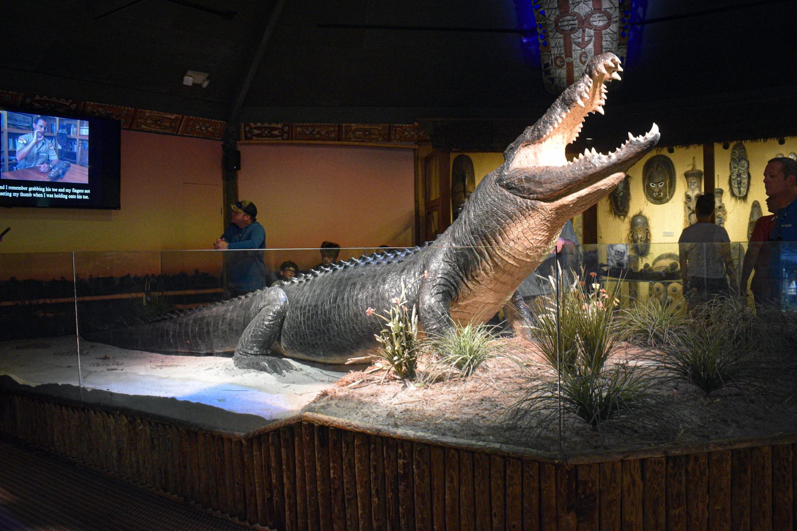 Jul. 2025 - Gomek Forever - Lifesize Figure of Gomek