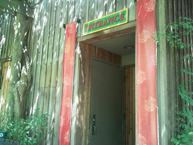 Jun. 2012-Dragons! Entrance