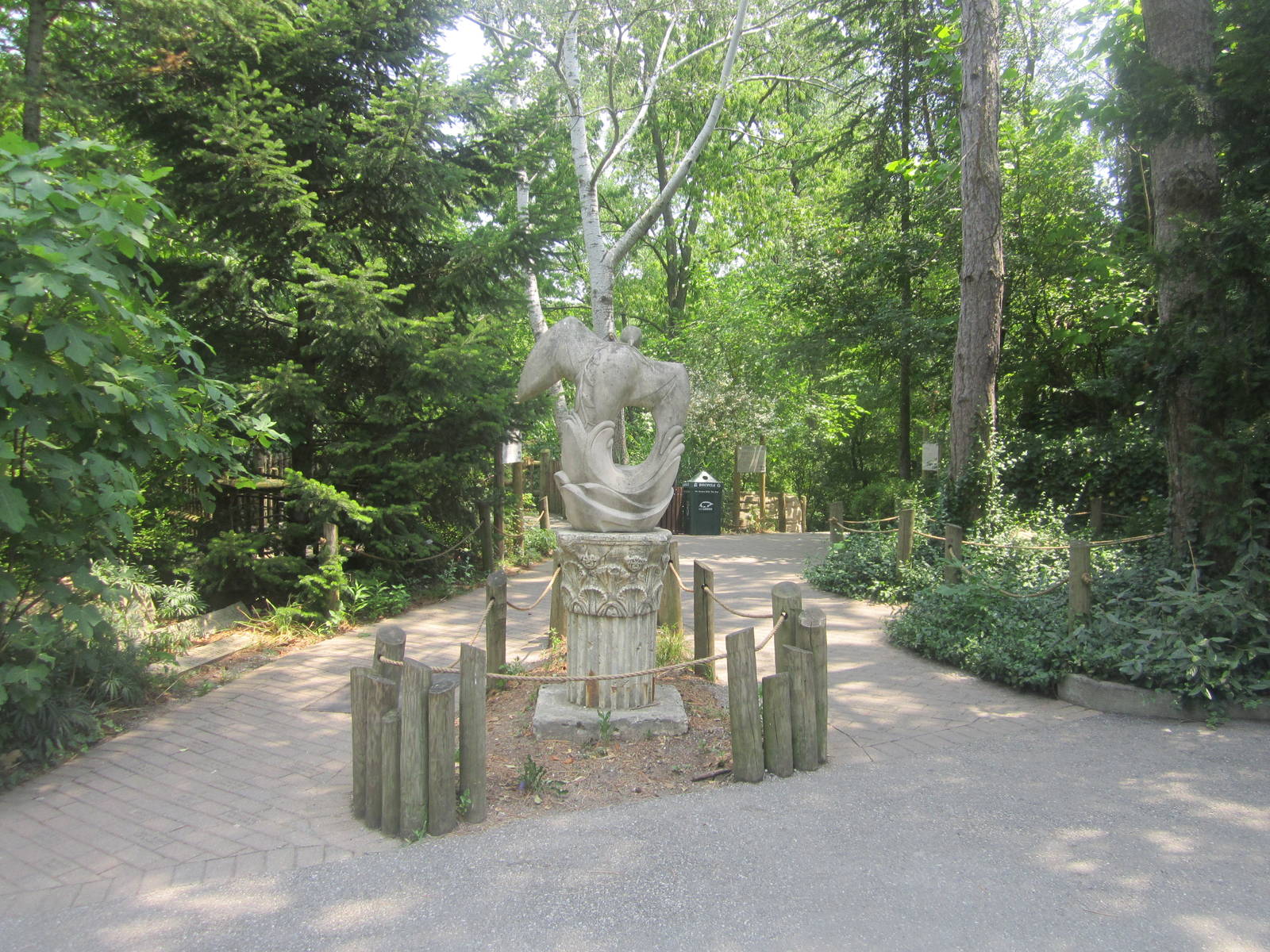 Jun. 2012-Garden of Peace Entrance
