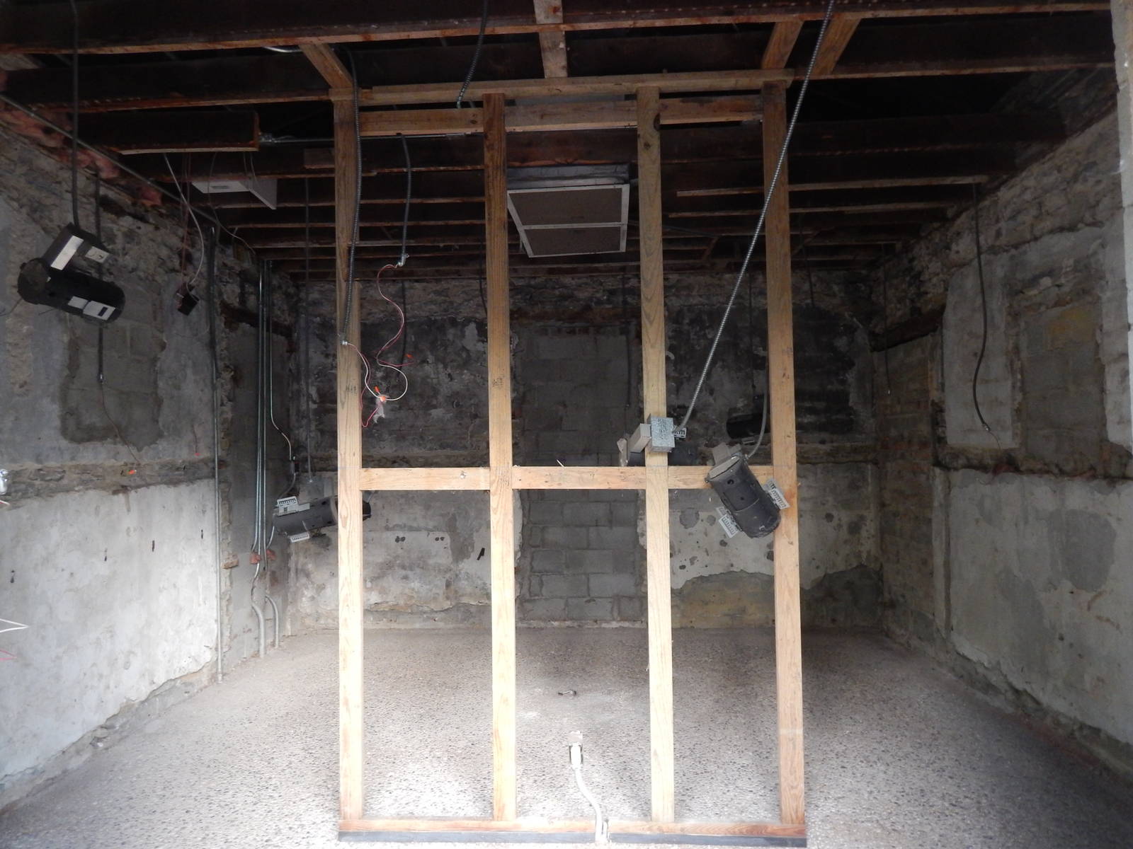 Jun. 2014 - Passenger Pigeon Memorial 100th Anniversary Renovation