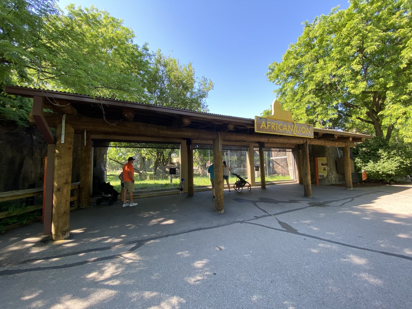 Jun. 2021 - Plains - Lion Exhibit Viewing Shelter