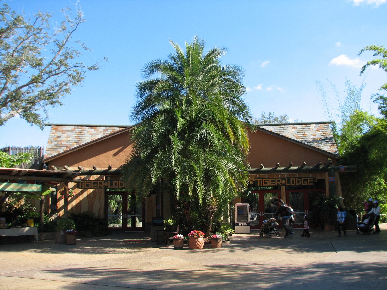 Jungala - Bengal Tiger Exhibit 2 - Tiger Lodge Exterior