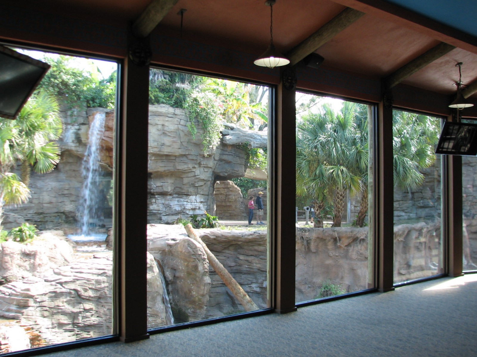 Jungala - Bengal Tiger Exhibit 2 - Tiger Lodge Interior