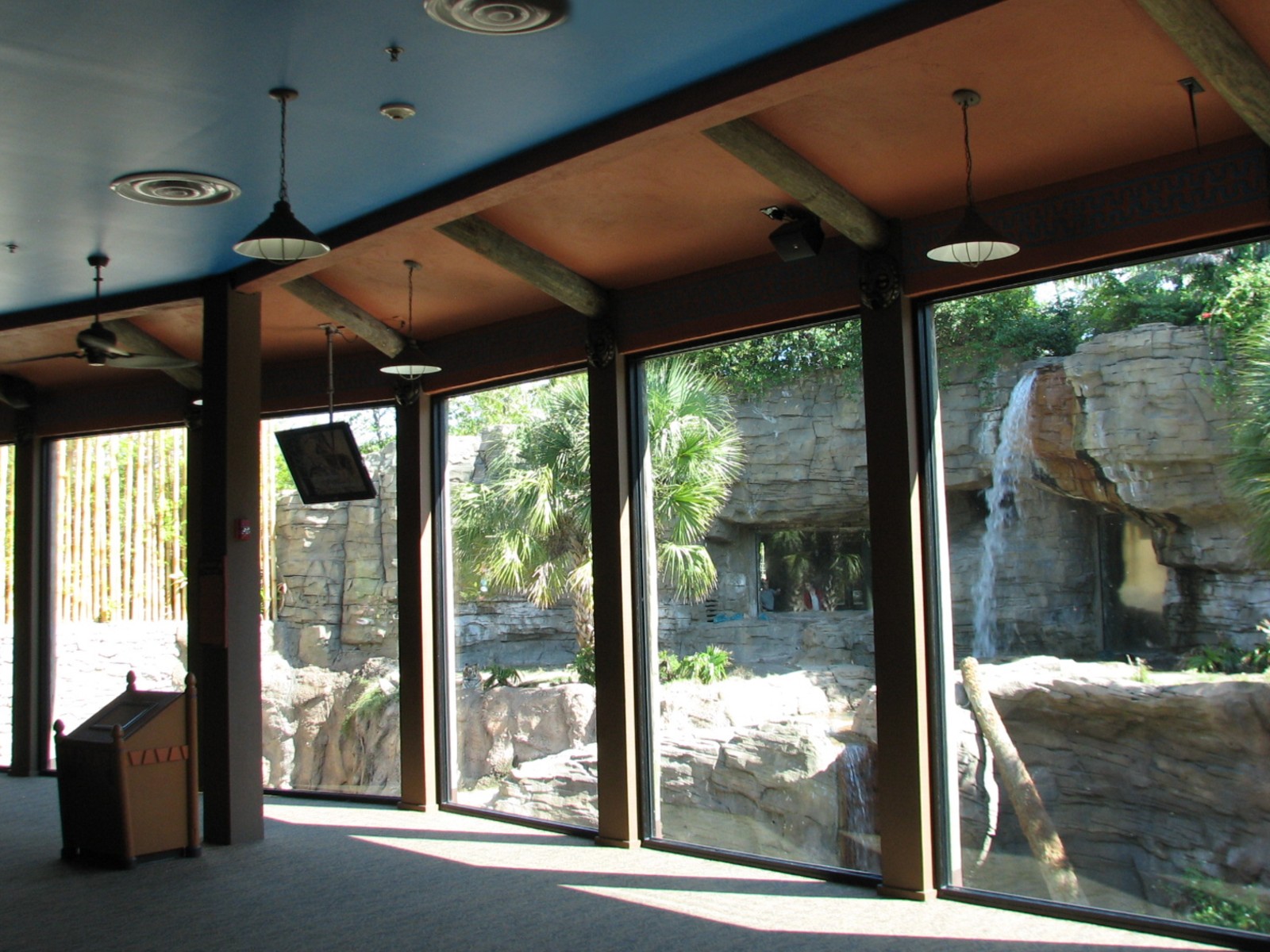Jungala - Bengal Tiger Exhibit 2 - Tiger Lodge Interior