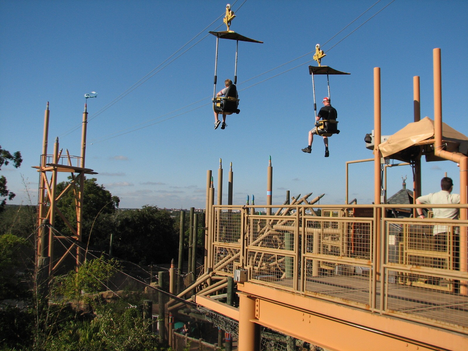 Jungala - Jungle Flyers Ride over White-cheeked Gibbon Exhibit