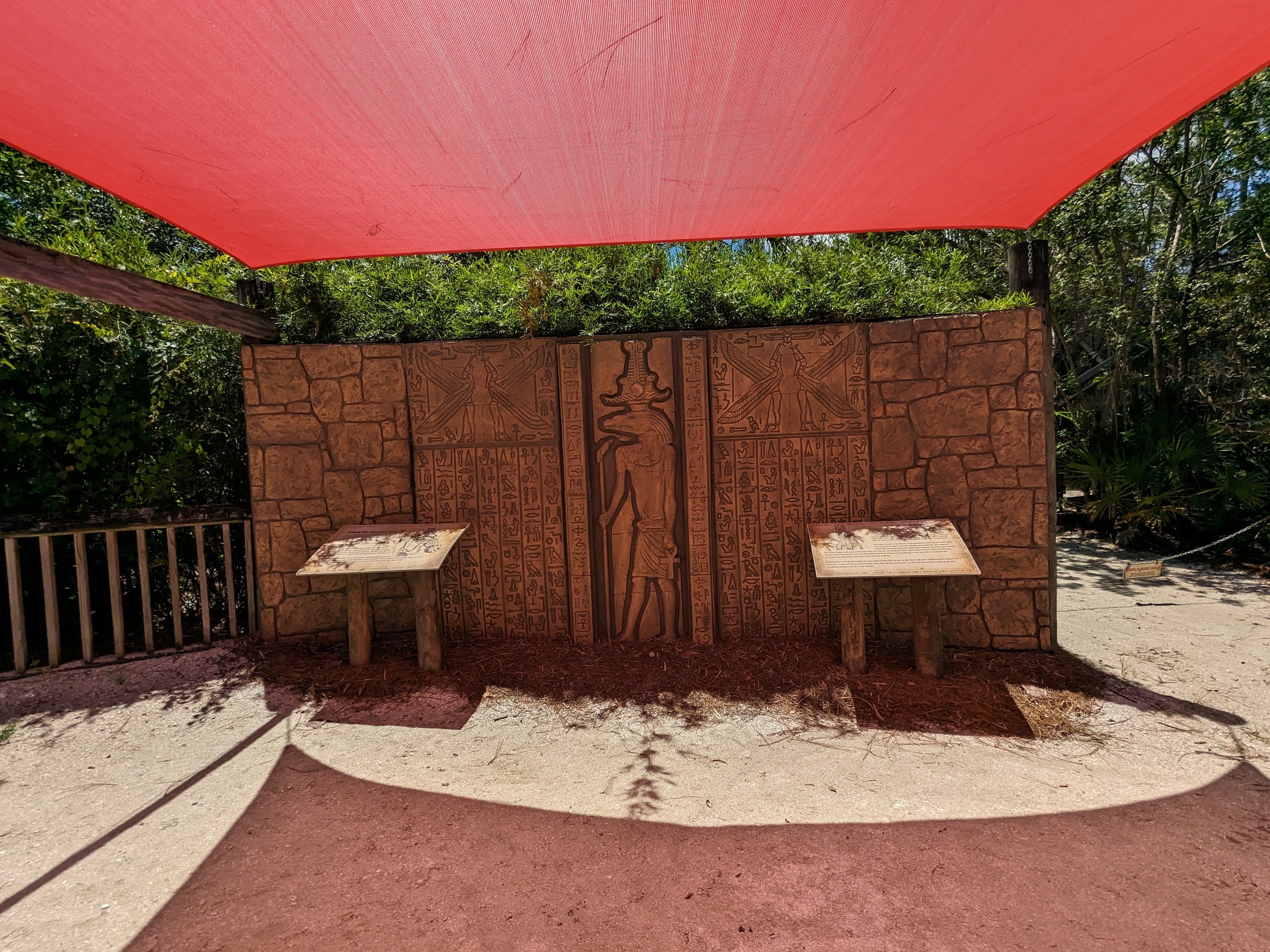 Jungle Crocs of the World  - Nile crocodile decoration and signs