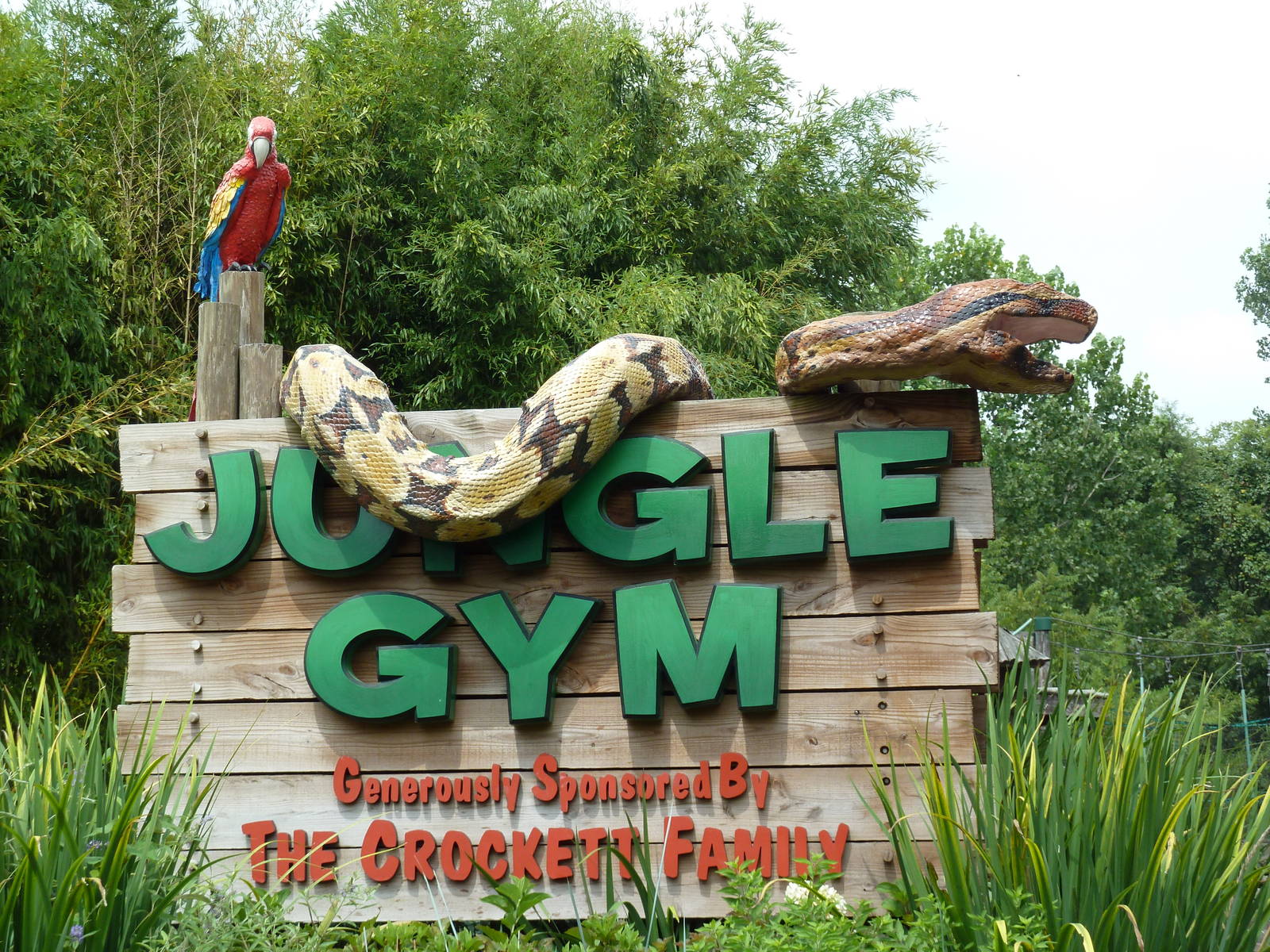 Jungle Gym - Entrance Sign