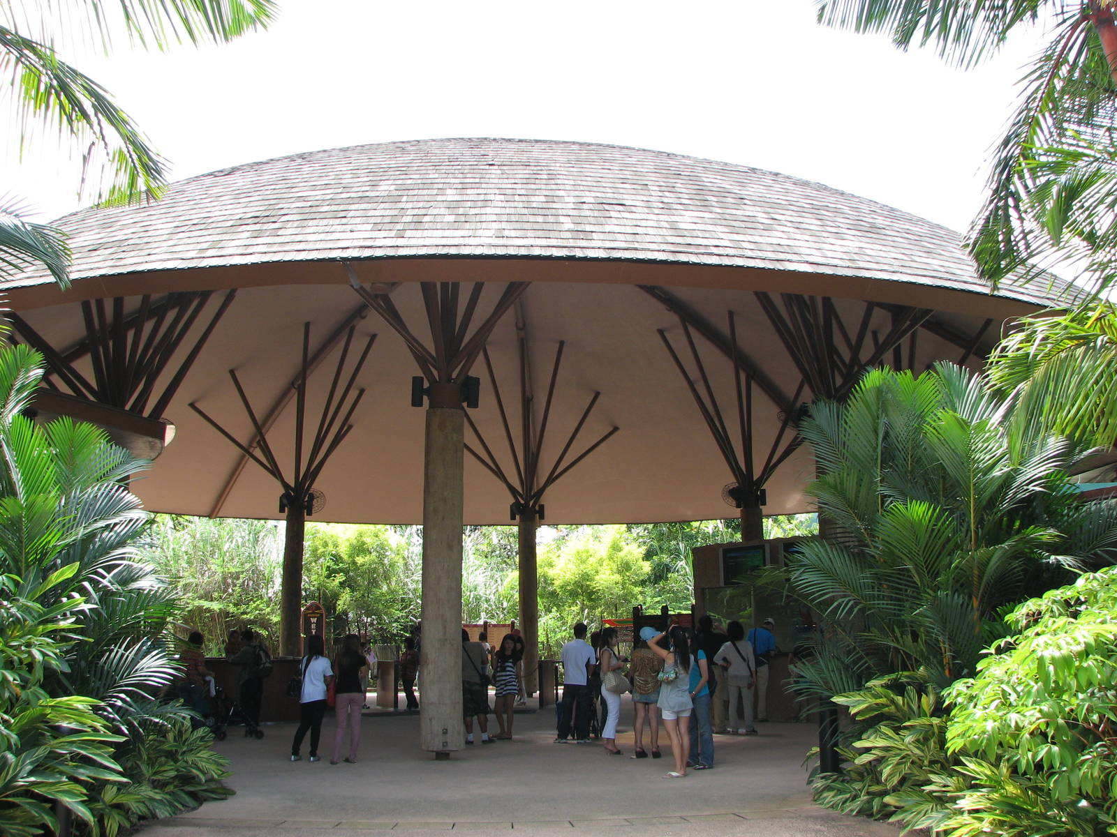 Jurong Bird Park 2008 - Entrance to the park