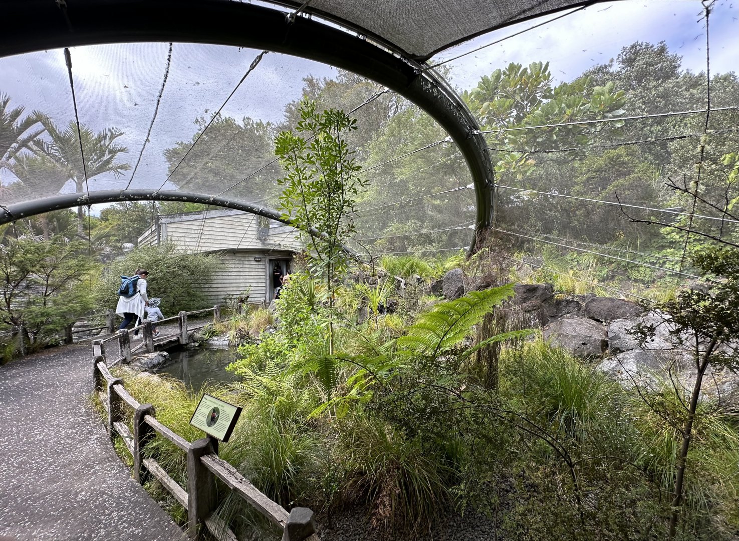 Kakariki Aviary (The Islands)
