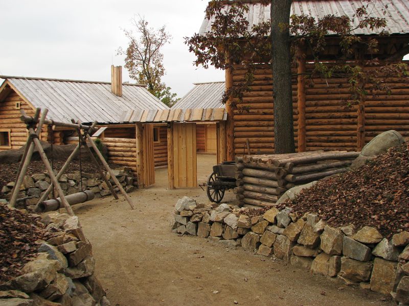 Kamtschatka bear enclosure