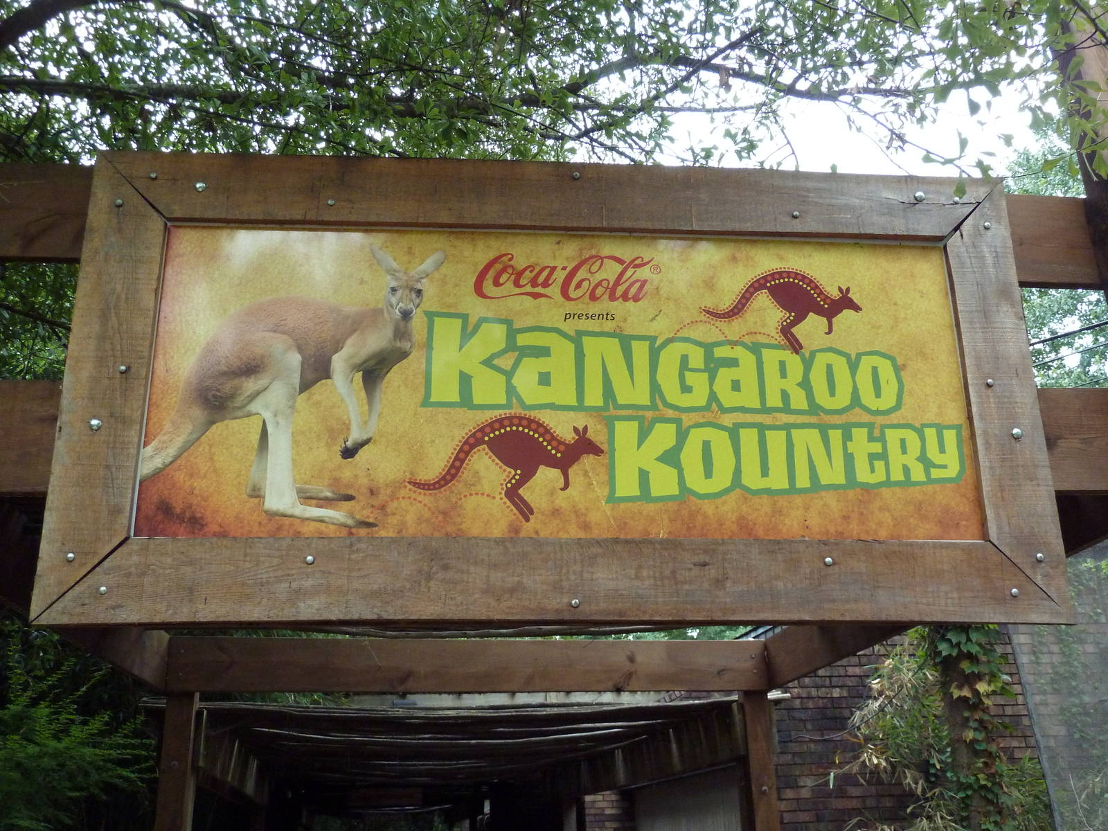 Kangaroo Kountry - Entrance Sign
