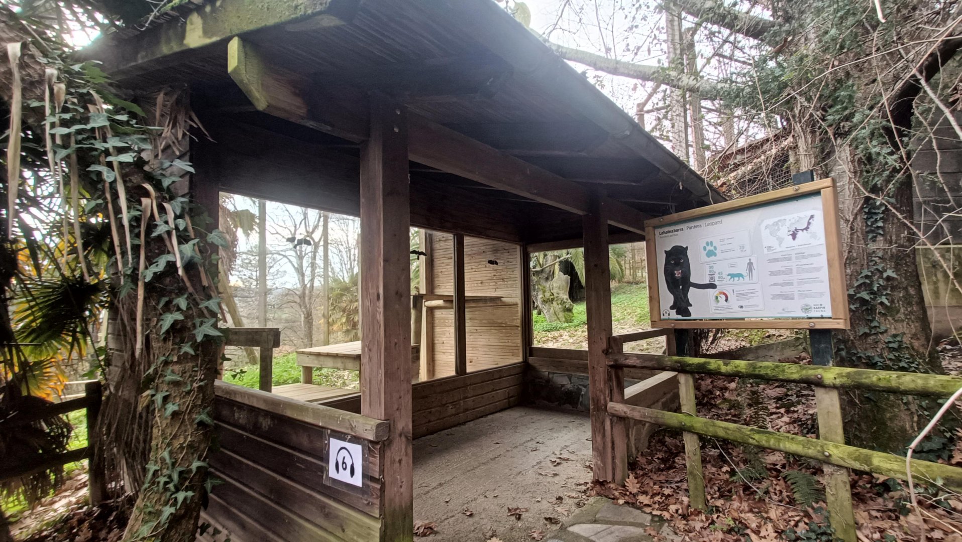 Karpín Fauna - Leopard enclosure