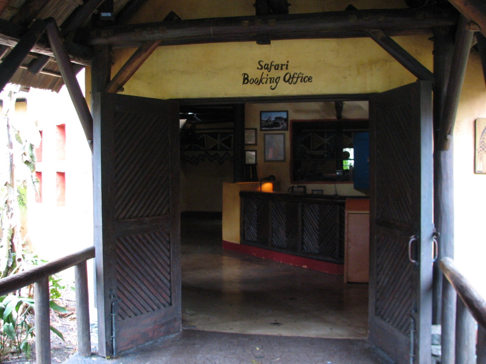 Kilimanjaro Safaris - Ride Queue