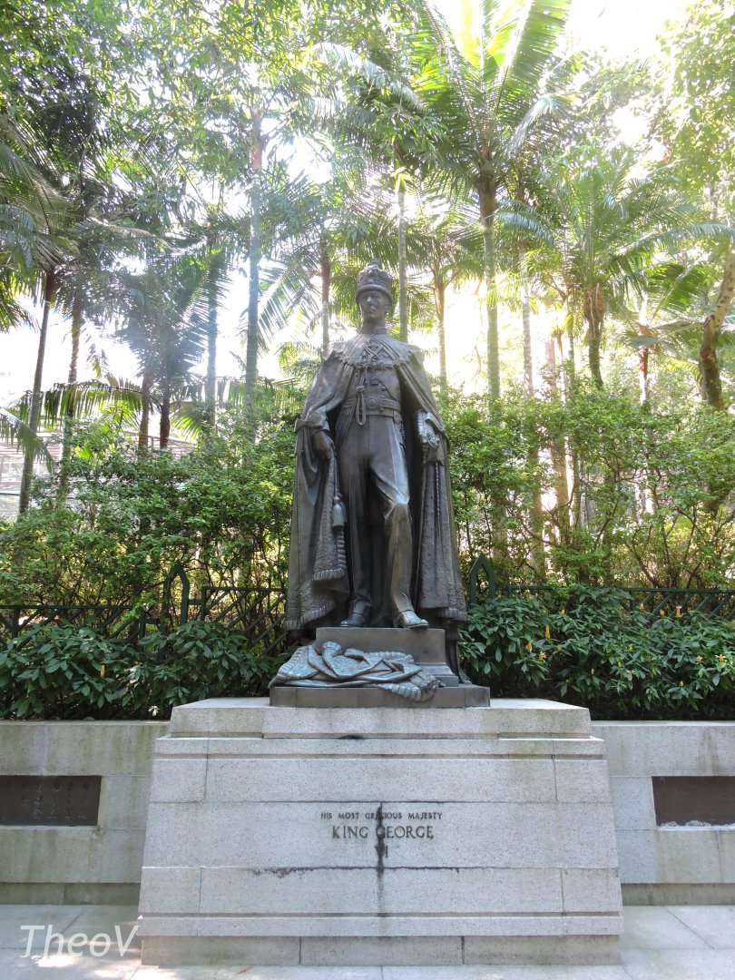 King George VI statue [2016]