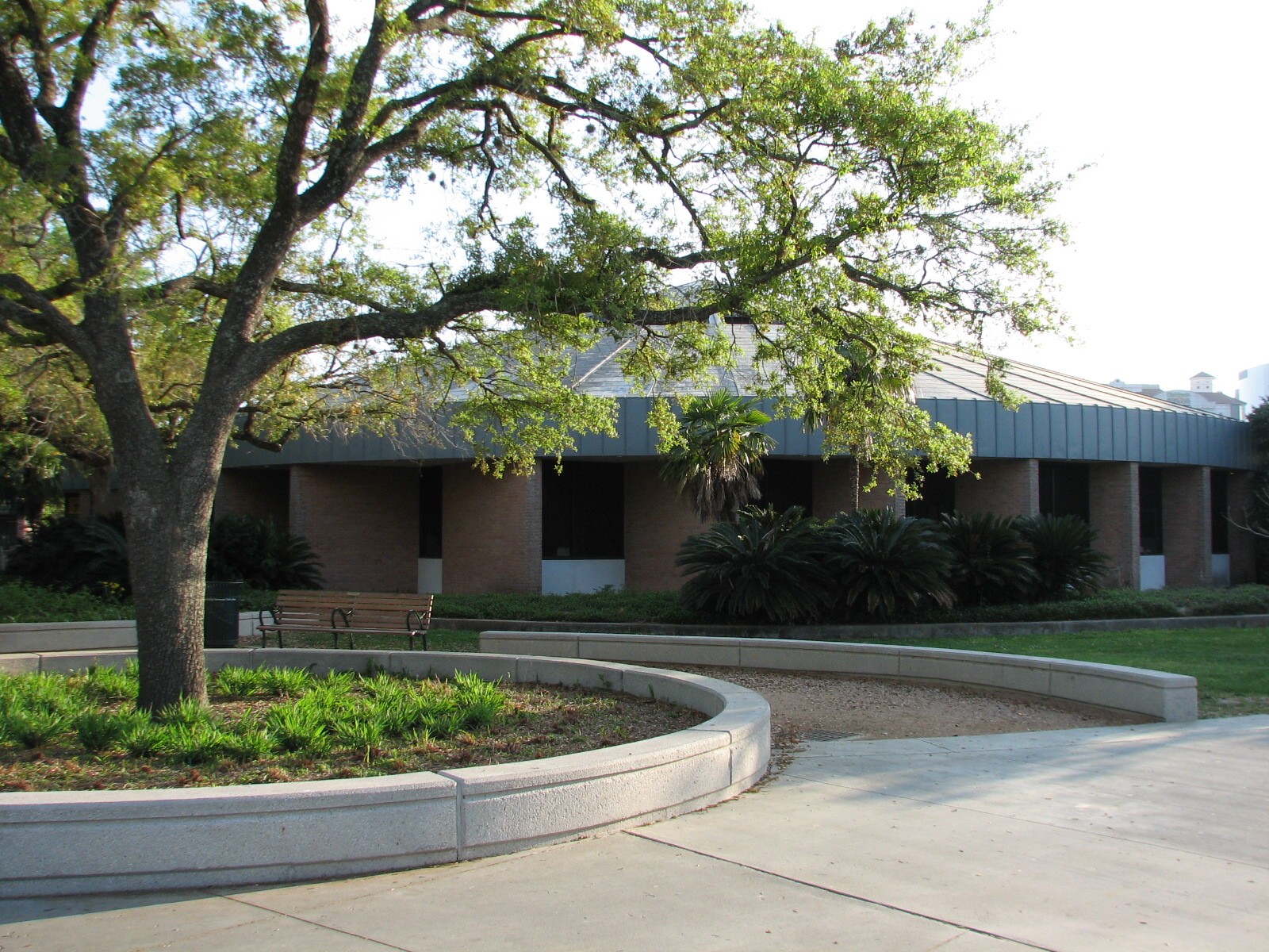 Kipp Aquarium - Exterior