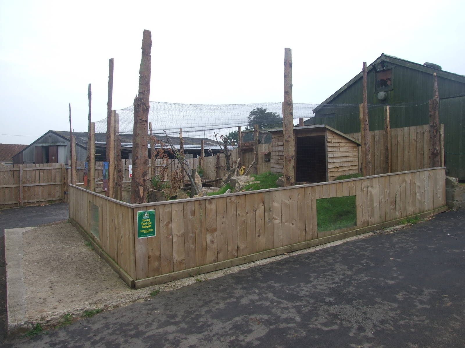 Kookaburra and Parma Wallaby Enclosure